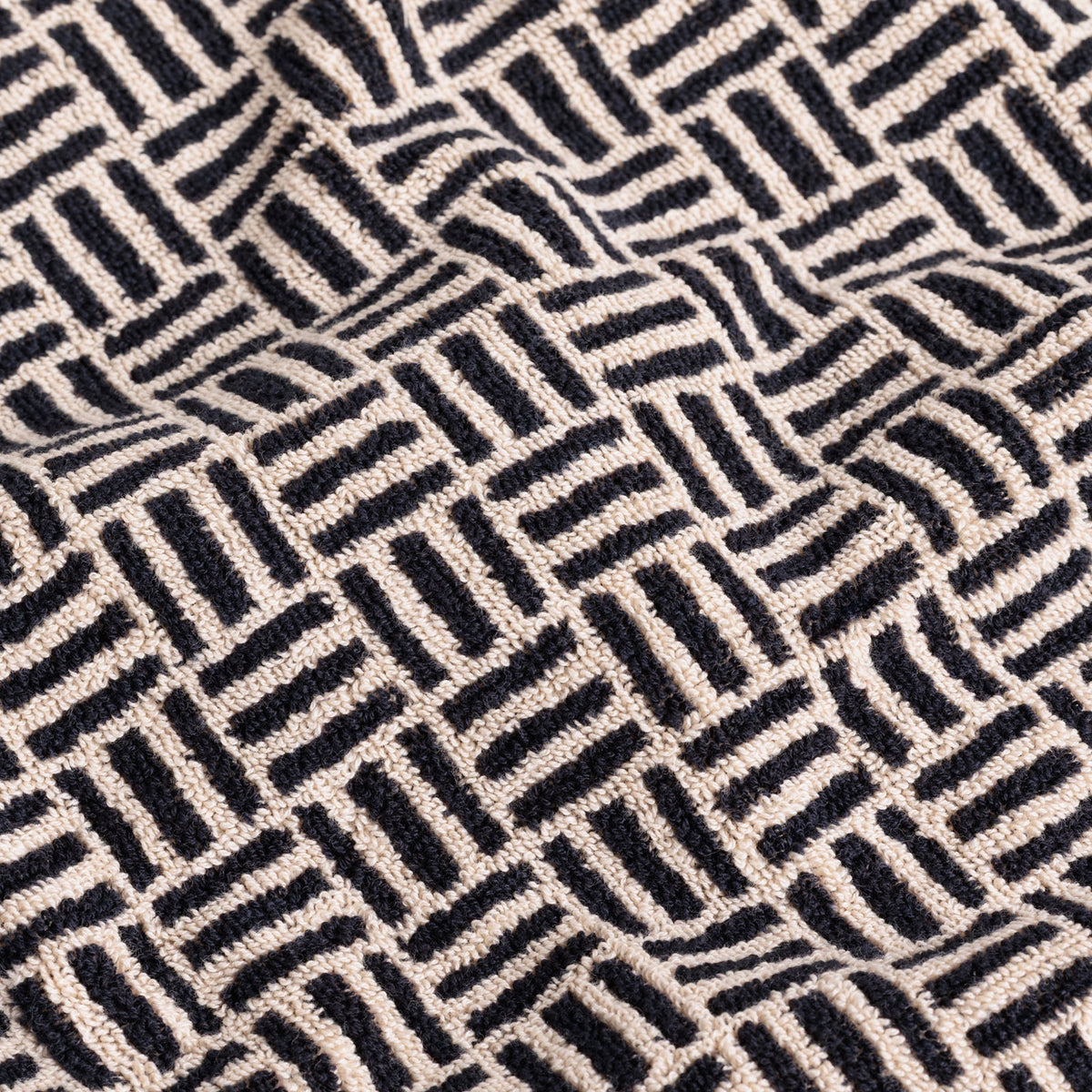 Torrens Hand Towel in Sand & Noir