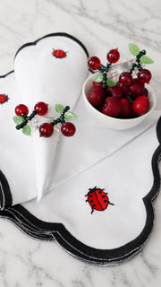 The Wave Black Napkins (Set of 2)