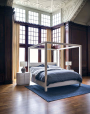 Leona Duvet