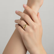 Engraveable Mini Oval Signet Ring