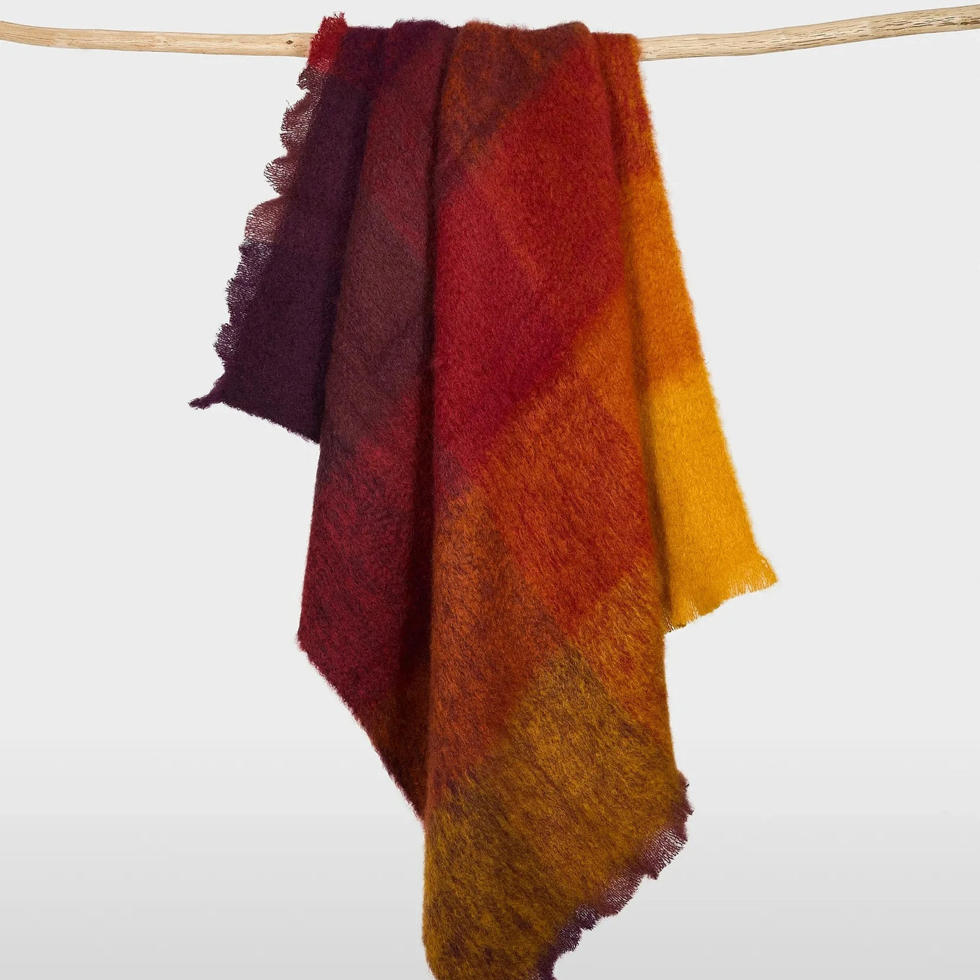 Mantas Ezcaray Mohair Cuadros Blanket