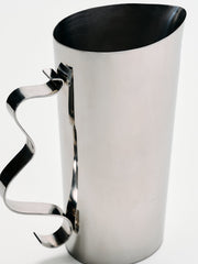 Squiggle Pitcher