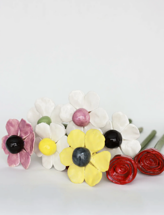 Long Stemmed Daisies