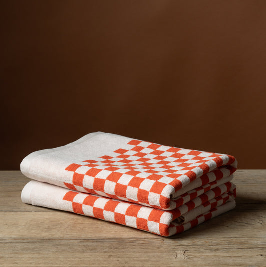Roman Pool Towel in Paloma Sun & Ecru