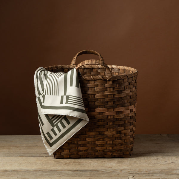 Medium Throw Basket