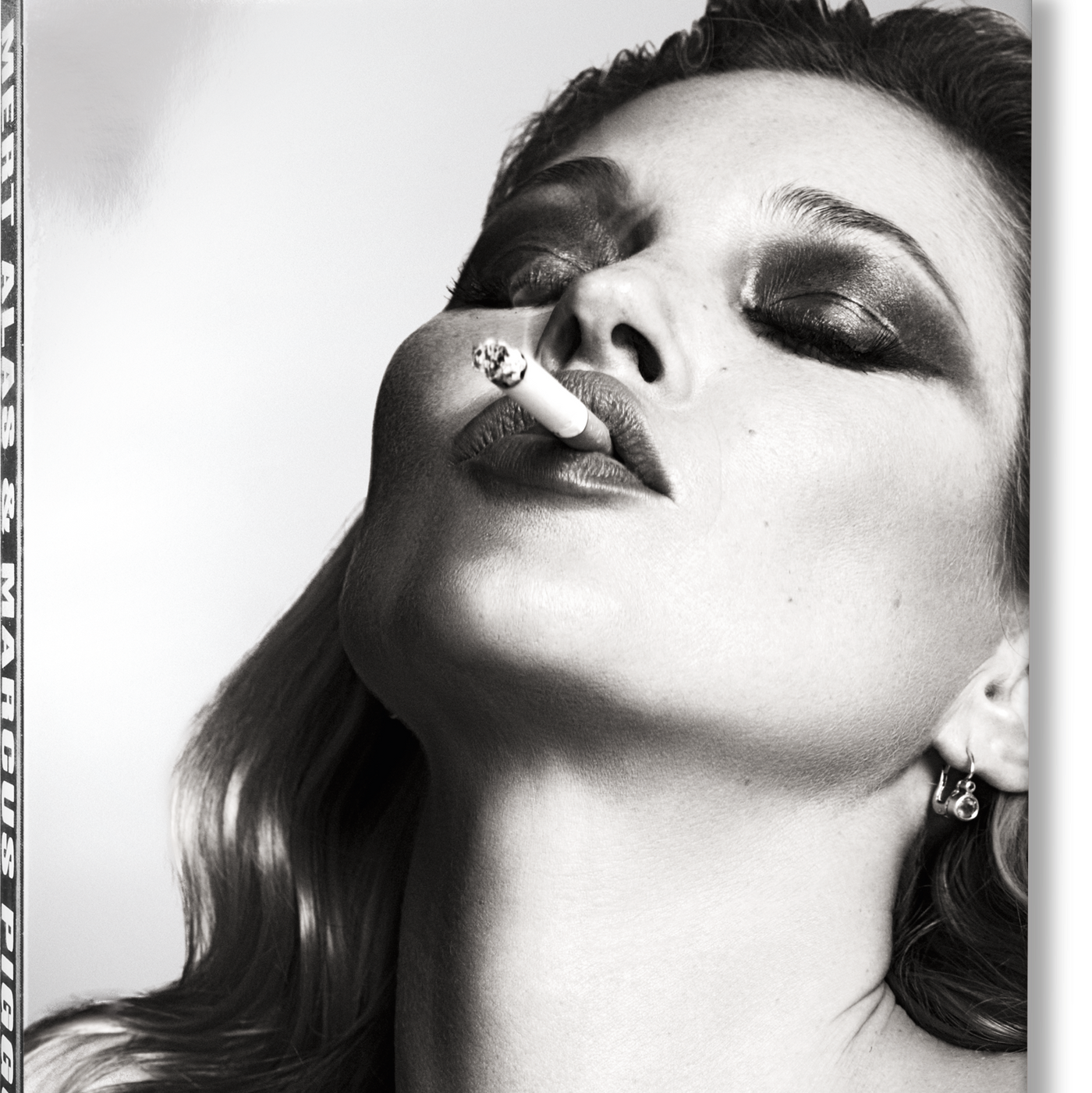 Mert Alas and Marcus Piggott (German, French, English)