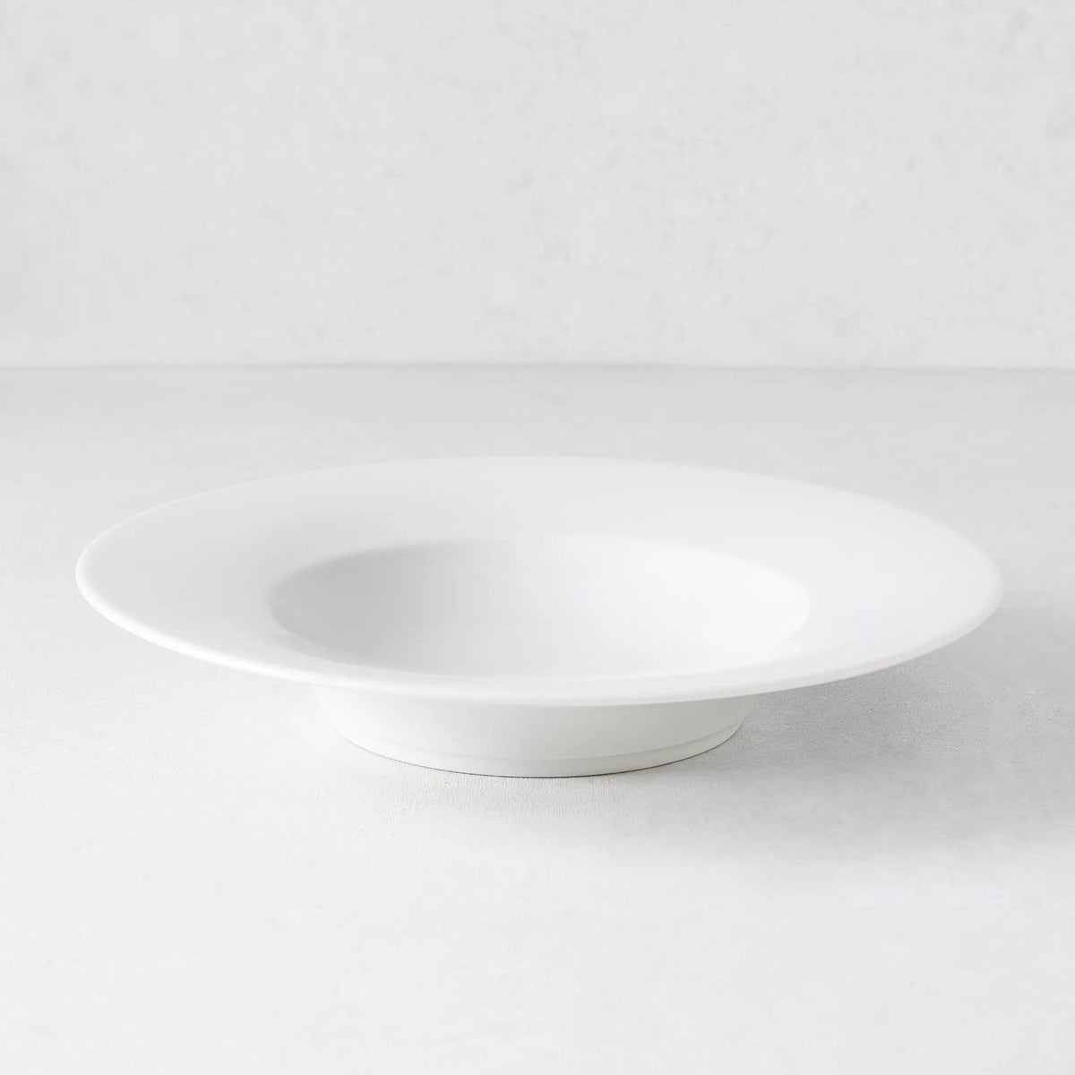Classic Porcelain Soup Bowl/Plate