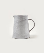 Assisi Pitcher