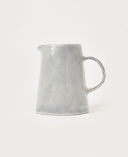 Assisi Pitcher