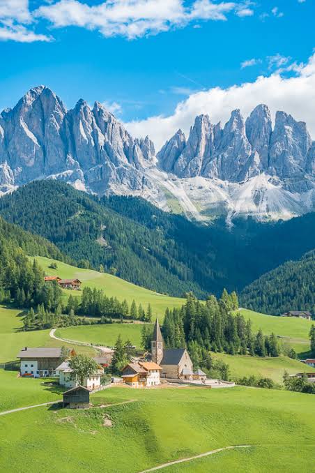 Honeymoon in the Dolomites