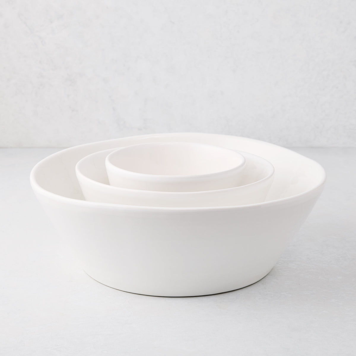 Medium Spiral Ceramic Serving Bowl