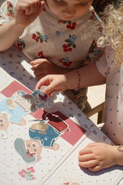 Dress-Up Teddy Bear Sticker Book