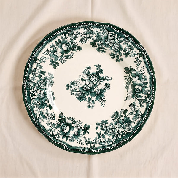 Artichoke Green Stoneware Dinner Plate