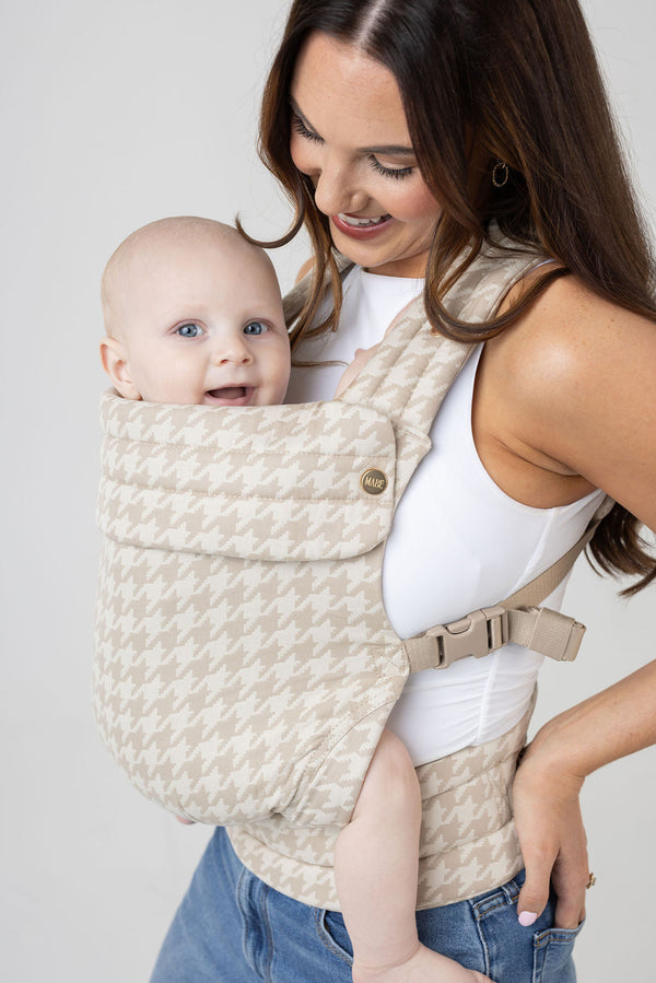 The Monarch Baby Carrier - Houndstooth
