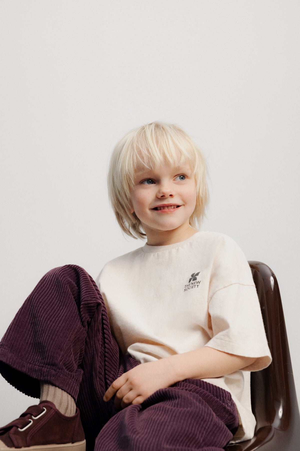 TNS Logo T-Shirt in Whisper White Melange